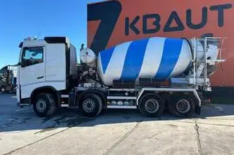 Volvo FH 500 8x4, 375 kW, diesel, automatic