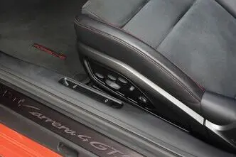 Porsche 911, 3.0, 353 kW, bensiin, automaat, nelikvedu