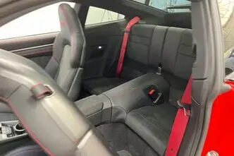 Porsche 911, 3.0, 353 kW, bensiin, automaat, nelikvedu