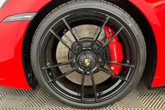 Porsche 911, 3.0, 353 kW, bensiin, automaat, nelikvedu