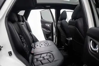 Nissan Qashqai, 1.2, 85 kW, petrol, automatic, front-wheel drive