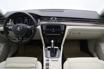 Volkswagen Passat, 1.8, 132 kW, petrol, automatic, front-wheel drive