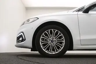 Ford Mondeo, 2.0, 103 kW, hybrid, automatic, front-wheel drive