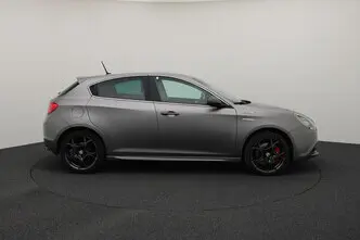 Alfa Romeo Giulietta, 2.0, 110 kW, diesel, manual, front-wheel drive