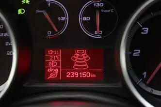 Alfa Romeo Giulietta, 2.0, 110 kW, diesel, manual, front-wheel drive