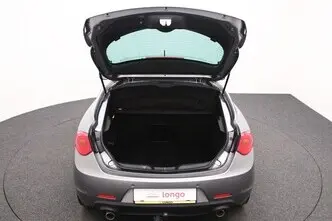 Alfa Romeo Giulietta, 2.0, 110 kW, diesel, manual, front-wheel drive