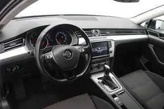 Volkswagen Passat, 1.6, 88 kW, diisel, automaat, esivedu