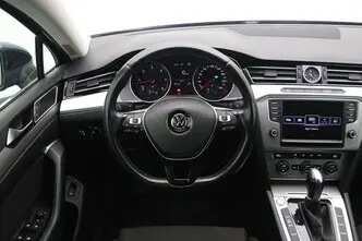 Volkswagen Passat, 1.6, 88 kW, diisel, automaat, esivedu