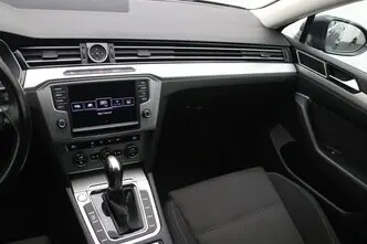 Volkswagen Passat, 1.6, 88 kW, diisel, automaat, esivedu