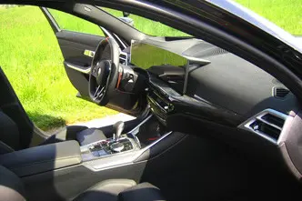 BMW M3, 390 kW, petrol, automatic, four-wheel drive
