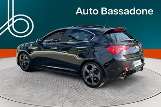 Alfa Romeo Giulietta, 1.7, 172 kW, petrol, manual, front-wheel drive