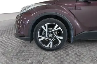 Toyota C-HR, 2.0, 135 kW, гибрид, автомат, передний привод