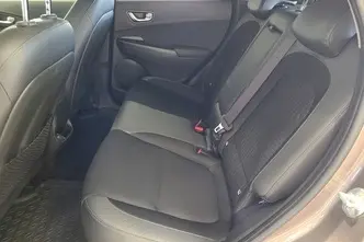 Hyundai Kona, electric, automatic, front-wheel drive