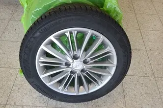 Hyundai Kona, electric, automatic, front-wheel drive