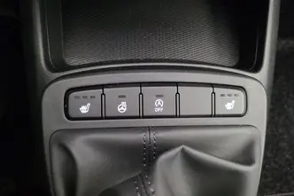 Hyundai i10, 1.0, 46 kW, bensiin, manuaal, esivedu