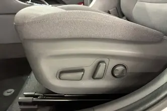 Hyundai IONIQ, 1.6, 77 kW, гибрид, автомат, передний привод