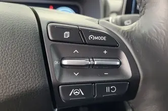 Hyundai Kona, 100 kW, электричество, автомат, передний привод