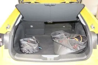 Toyota Prius, 2.0, 111 kW, подключаемый гибрид, автомат, передний привод