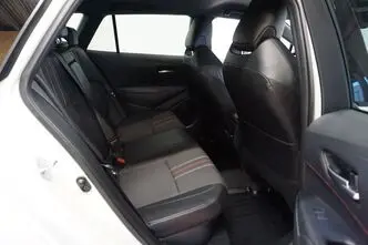 Toyota Corolla, 1.8, 72 kW, hybrid, automatic, front-wheel drive