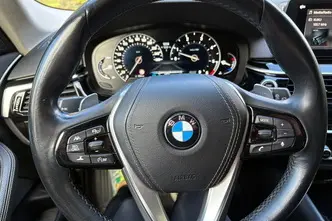 BMW 530, 3.0, 195 kW, diesel, automatic, four-wheel drive