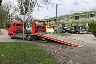 MAN TGL 12.240 4X2 BL, 6.9, 176 kW, diisel, manuaal, tagavedu