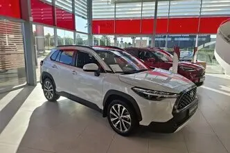 Toyota Corolla Cross, 2.0, 112 kW, гибрид, автомат, передний привод