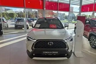 Toyota Corolla Cross, 2.0, 112 kW, гибрид, автомат, передний привод