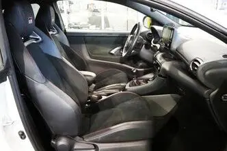Toyota Yaris, 1.6, 192 kW, бензин, механическая, полный привод