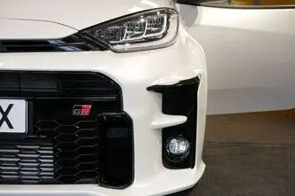 Toyota Yaris, 1.6, 192 kW, бензин, механическая, полный привод