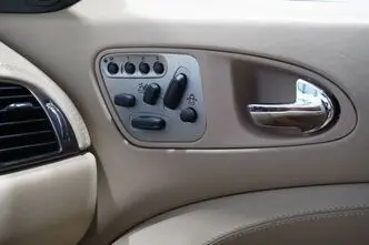 Jaguar XKR, 4.2, 306 kW, bensiin, automaat, tagavedu