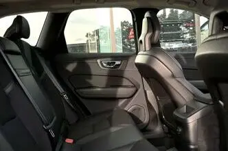 Volvo XC60, 2.0, 251 kW, бензин, автомат, полный привод