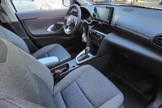 Toyota Yaris Cross, 1.5, 68 kW, hübriid, automaat, esivedu