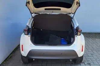 Toyota Yaris Cross, 1.5, 68 kW, hübriid, automaat, esivedu