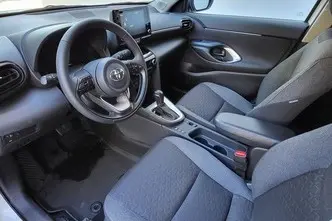 Toyota Yaris Cross, 1.5, 68 kW, hübriid, automaat, esivedu