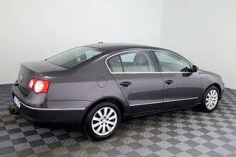 Volkswagen Passat, 1.8, 160 kW, petrol, manual, front-wheel drive