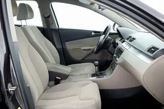 Volkswagen Passat, 1.8, 160 kW, petrol, manual, front-wheel drive