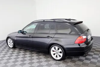 BMW 325, 3.0, 217 kW, petrol, automatic, four-wheel drive
