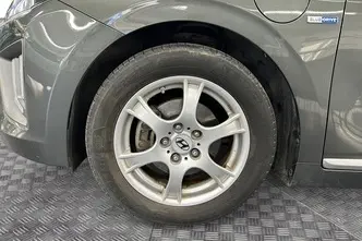 Hyundai IONIQ, 1.6, 77 kW, plug-in hybrid, automatic, front-wheel drive