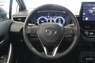 Toyota Corolla, 1.8, 72 kW, hybrid, automatic, front-wheel drive