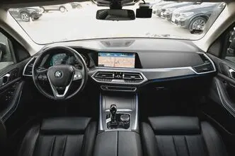 BMW X5, 3.0, 210 kW, гибрид, автомат, полный привод