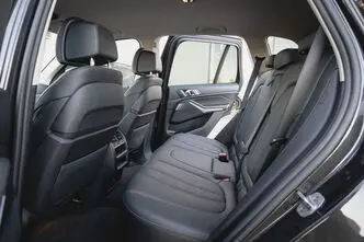 BMW X5, 3.0, 210 kW, гибрид, автомат, полный привод