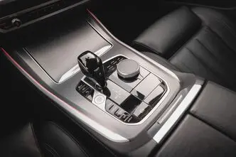 BMW X5, 3.0, 210 kW, гибрид, автомат, полный привод