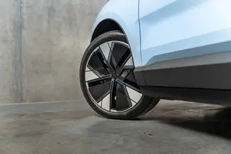 Volvo EX30, 75 kW, electric, automatic, rear-wheel drive