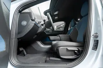 Volvo EX30, 75 kW, electric, automatic, rear-wheel drive