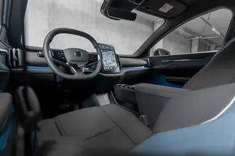 Volvo EX30, 75 kW, electric, automatic, rear-wheel drive
