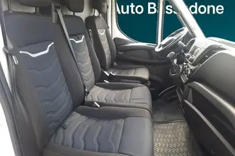 Iveco Daily, 2.3, 115 kW, diesel, automatic, rear-wheel drive