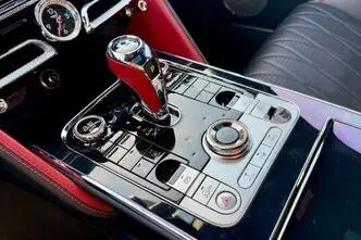 Bentley Flying Spur, hybrid, automatic, four-wheel drive