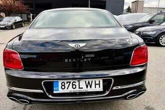 Bentley Flying Spur, бензин, автомат, полный привод