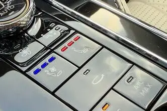Bentley Flying Spur, бензин, автомат, полный привод