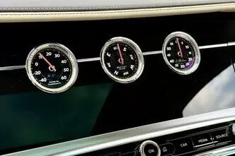 Bentley Flying Spur, бензин, автомат, полный привод